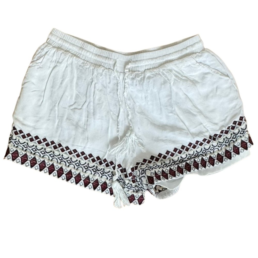 Romeo & Juliet Couture Shorts - Size‎ Medium